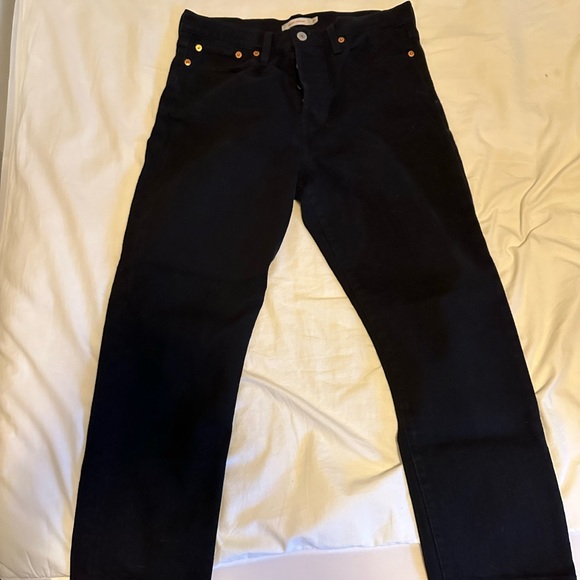 Levi’s Wedgie Straight Black Jeans - Picture 2 of 6